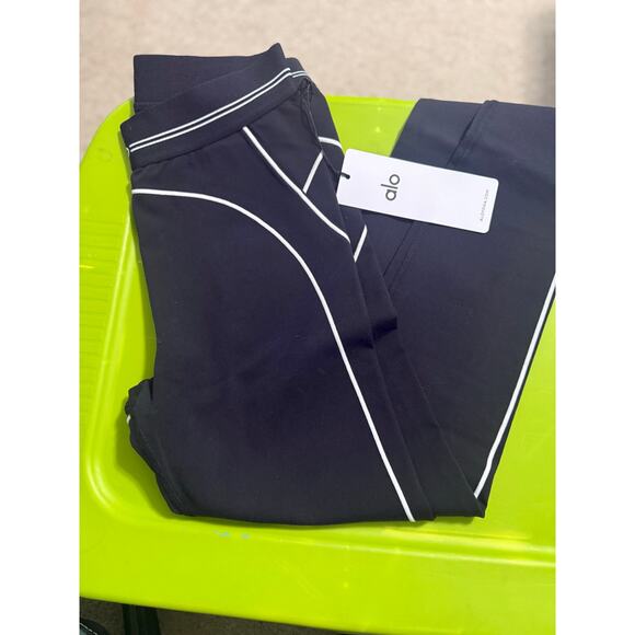 NWT Alo Airbrush High-Waist Heart Throb Legging Full Length Size M Black/White - Picture 7 of 7